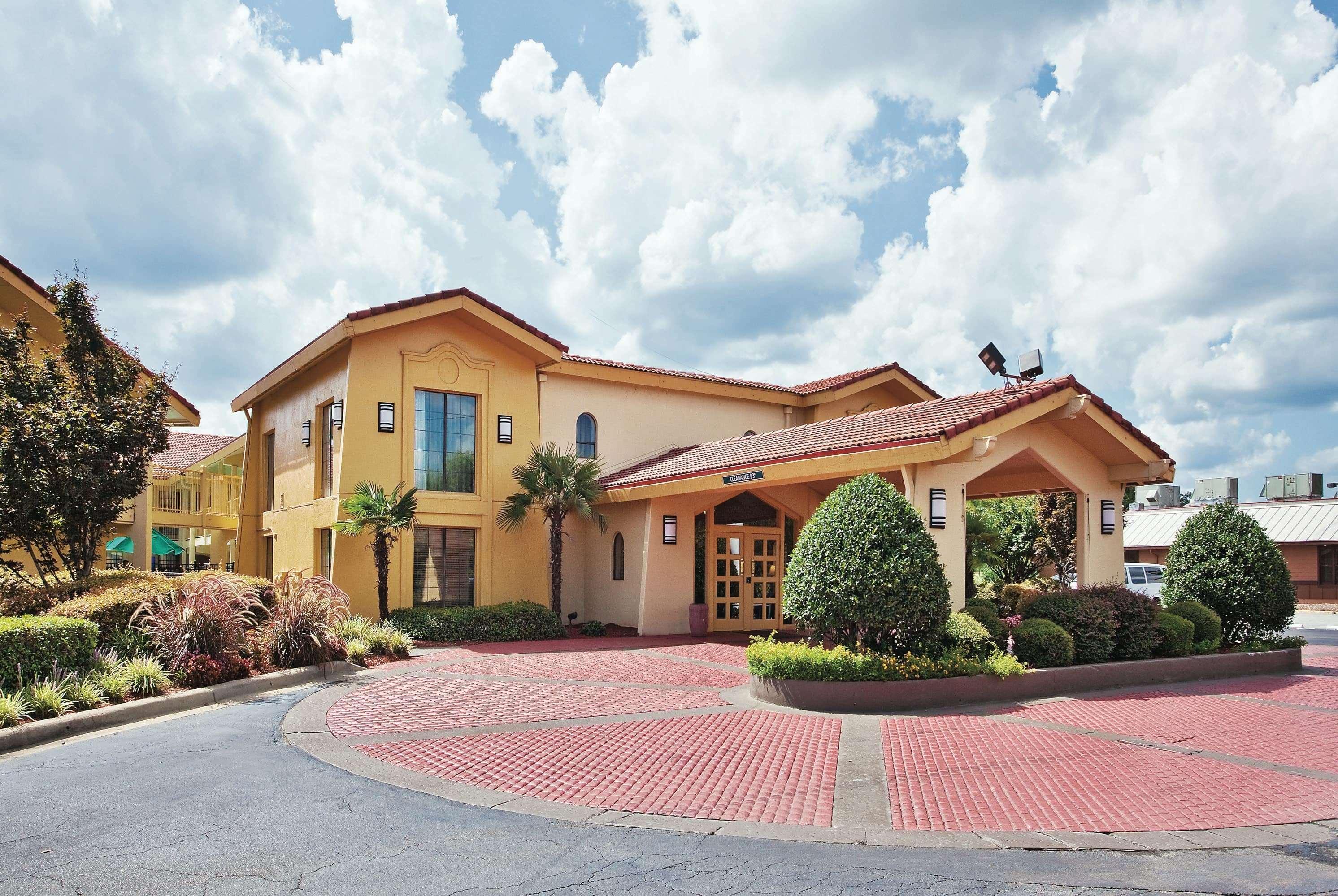 Howard Johnson By Wyndham Columbus Fort Moore Kültér fotó